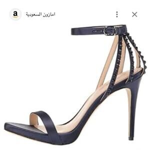 NWOB Vince Camuto Daphery Ankle Strap Sandal in Charcoal SZ 8